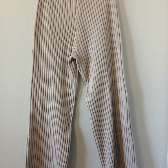 Cider Beige Ribbed Sweater Set - Picture 10 of 10